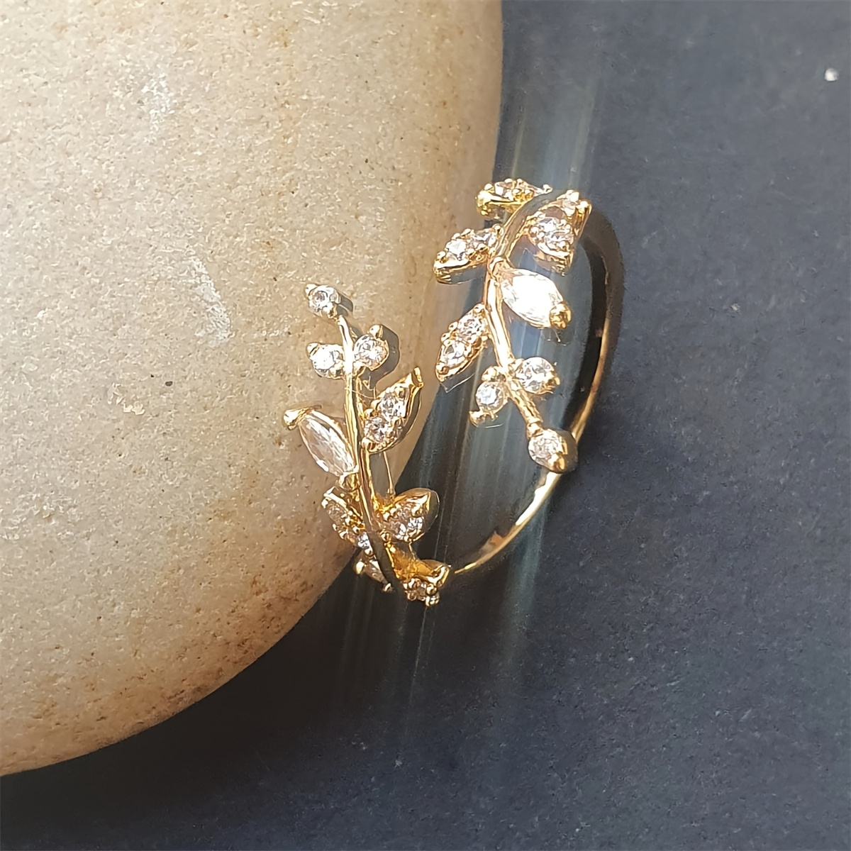 Adjustable Women's Ring 18K Plated Floral Jewelry for Weddings